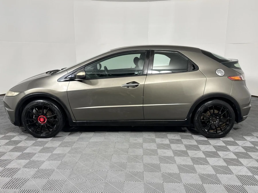 Used 2009 Honda Civic hatch 1.8 EXi - WeBuyCars Montana Used 2009 Honda Civic hatch 1.8 EXi - WeBuyCars Montana