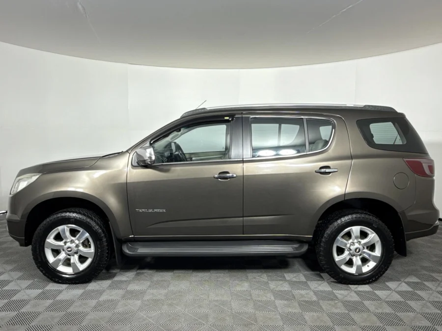 Used 2013 Chevrolet Trailblazer 2.8D LTZ auto - WeBuyCars Witbank Used 2013 Chevrolet Trailblazer 2.8D LTZ auto - WeBuyCars Witbank