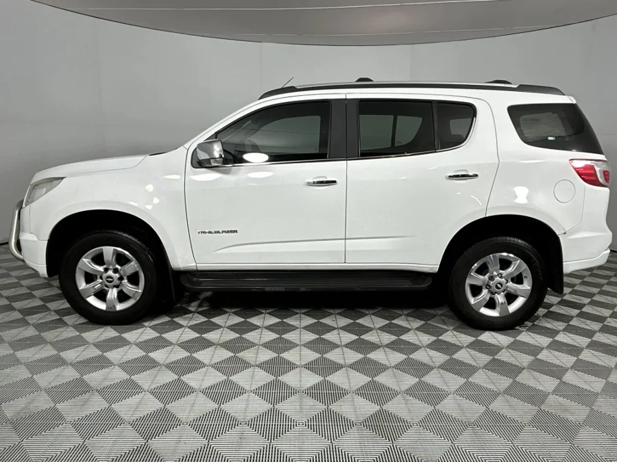 Used 2015 Chevrolet Trailblazer 2.8D 4x4 LTZ auto - WeBuyCars Lansdowne Used 2015 Chevrolet Trailblazer 2.8D 4x4 LTZ auto - WeBuyCars Lansdowne