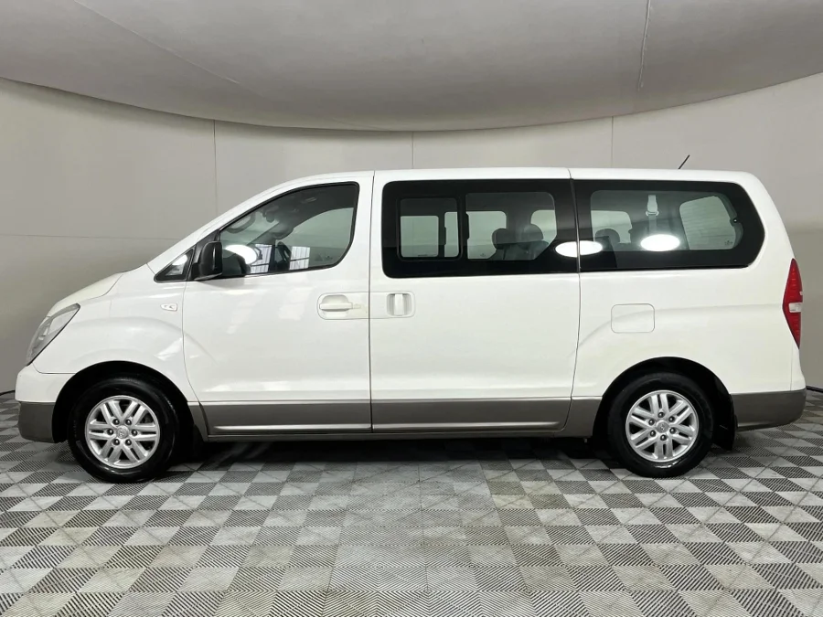 Used 2016 Hyundai H-1 2.4 bus Executive - WeBuyCars Mbombela Used 2016 Hyundai H-1 2.4 bus Executive - WeBuyCars Mbombela