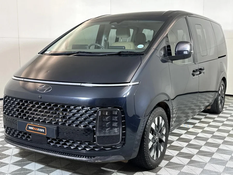 Used 2022 Hyundai Staria 2.2D Luxury - WeBuyCars Midstream Used 2022 Hyundai Staria 2.2D Luxury - WeBuyCars Midstream