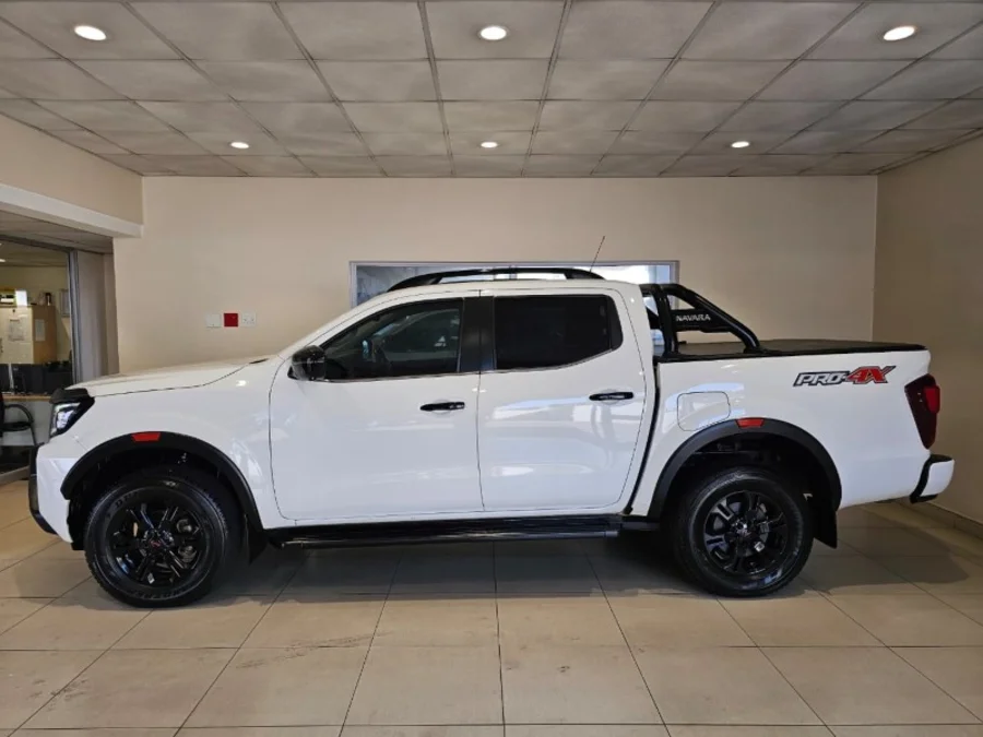 Used 2022 Nissan Navara 2.5DDTi double cab Pro-4X 4x4 - Ford Bryanston Used 2022 Nissan Navara 2.5DDTi double cab Pro-4X 4x4 - Ford Bryanston