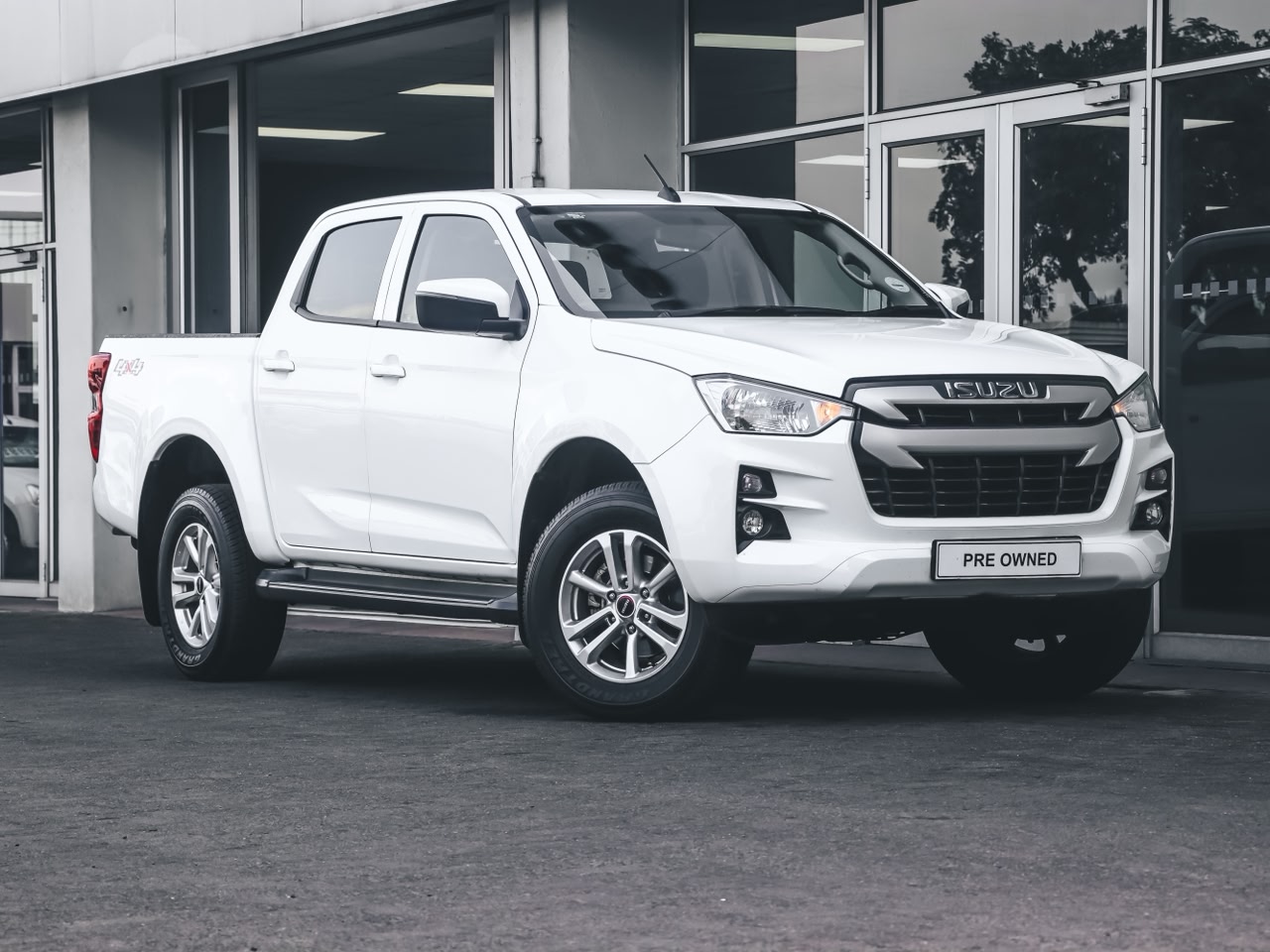 Used 2023 Isuzu D-Max 1.9TD double cab LS 4x4 auto