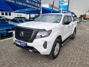 Used 2023 Nissan Navara 2.5DDTi double cab SE auto Used 2023 Nissan Navara 2.5DDTi double cab SE auto