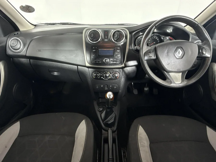 Used 2015 Renault Sandero Stepway 66kW turbo - WeBuyCars Montana Used 2015 Renault Sandero Stepway 66kW turbo - WeBuyCars Montana