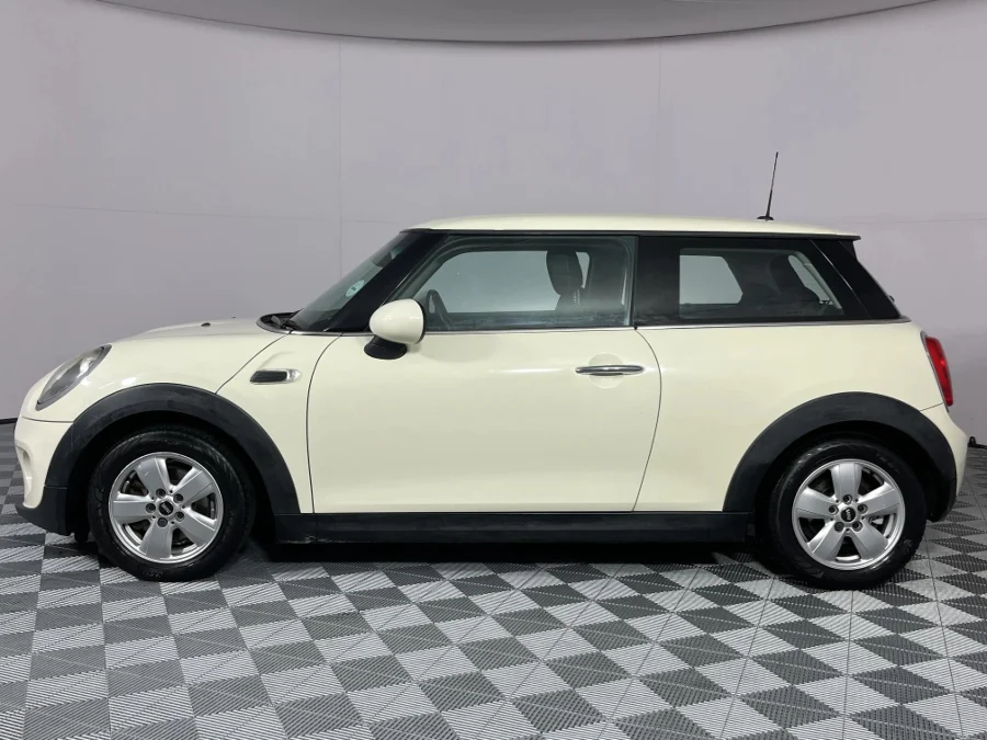 Used 2016 MINI Hatch One Hatch 3-door - WeBuyCars Lansdowne Used 2016 MINI Hatch One Hatch 3-door - WeBuyCars Lansdowne