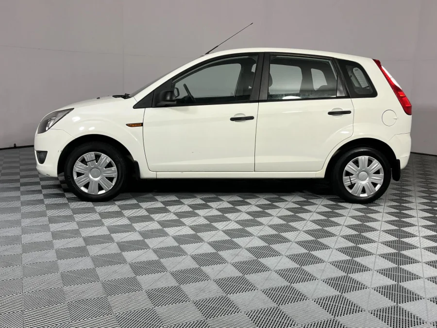 Used 2011 Ford Figo 1.4 Ambiente - WeBuyCars Brackenfell Cape Town Used 2011 Ford Figo 1.4 Ambiente - WeBuyCars Brackenfell Cape Town