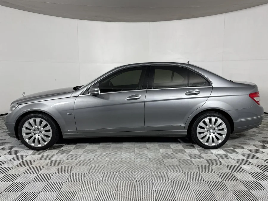 Used 2011 Mercedes-Benz C-Class C200CGI Elegance Touchshift - WeBuyCars Riverhorse Used 2011 Mercedes-Benz C-Class C200CGI Elegance Touchshift - WeBuyCars Riverhorse