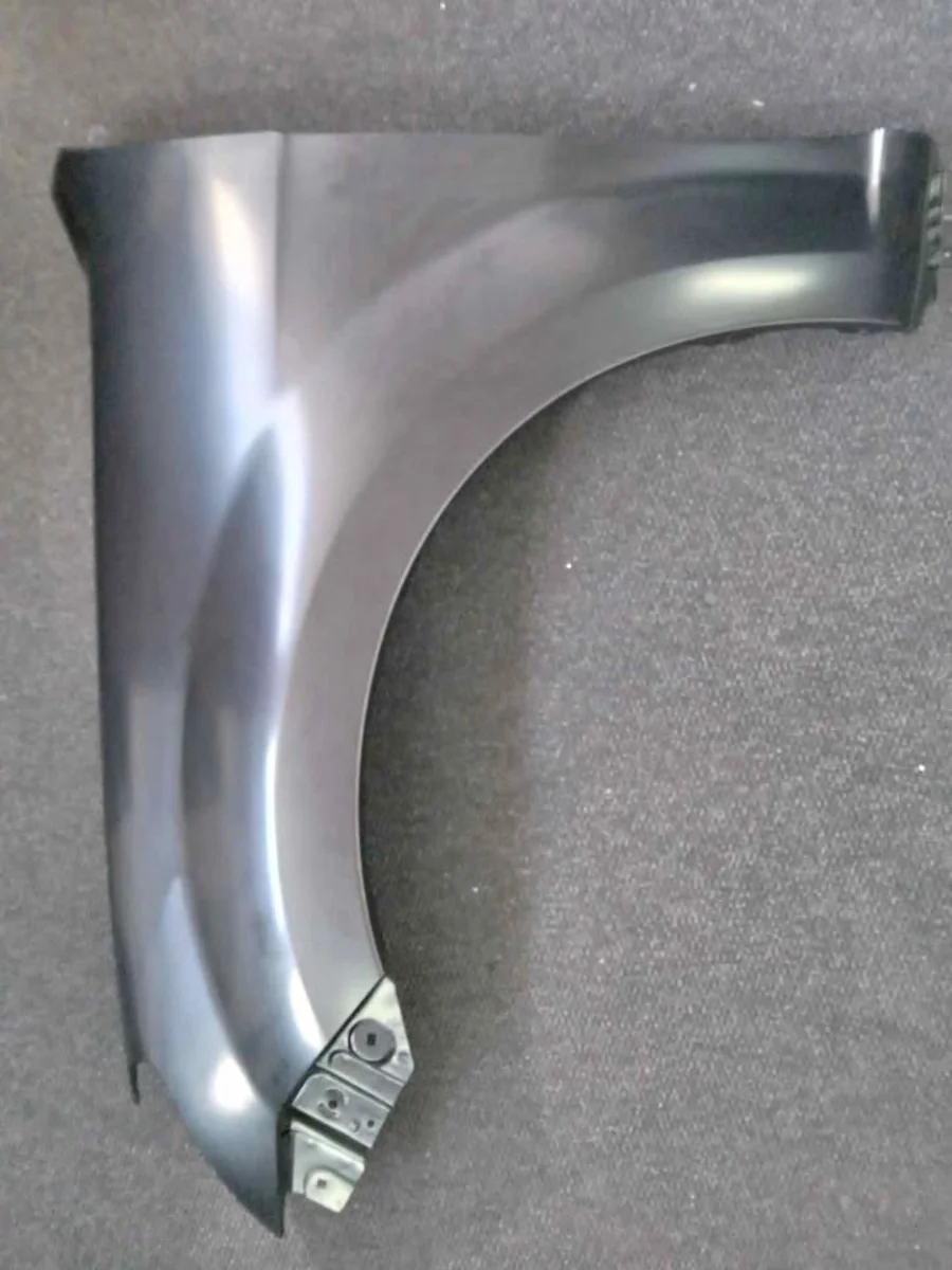 Left Hand (LH) Front Fender for Isuzu KB / D-Max (2012–2018) – No Indicator Hole - Smiths Motor Spares