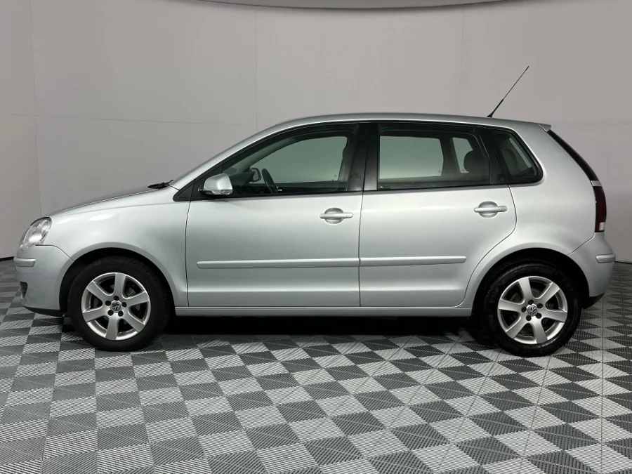 Used 2010 Volkswagen Polo 1.6 Comfortline - WeBuyCars Brackenfell Cape Town Used 2010 Volkswagen Polo 1.6 Comfortline - WeBuyCars Brackenfell Cape Town