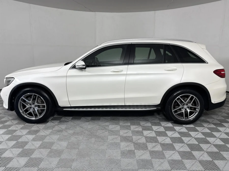 Used 2016 Mercedes-Benz GLC 220d 4Matic AMG Line - WeBuyCars The Dome Used 2016 Mercedes-Benz GLC 220d 4Matic AMG Line - WeBuyCars The Dome