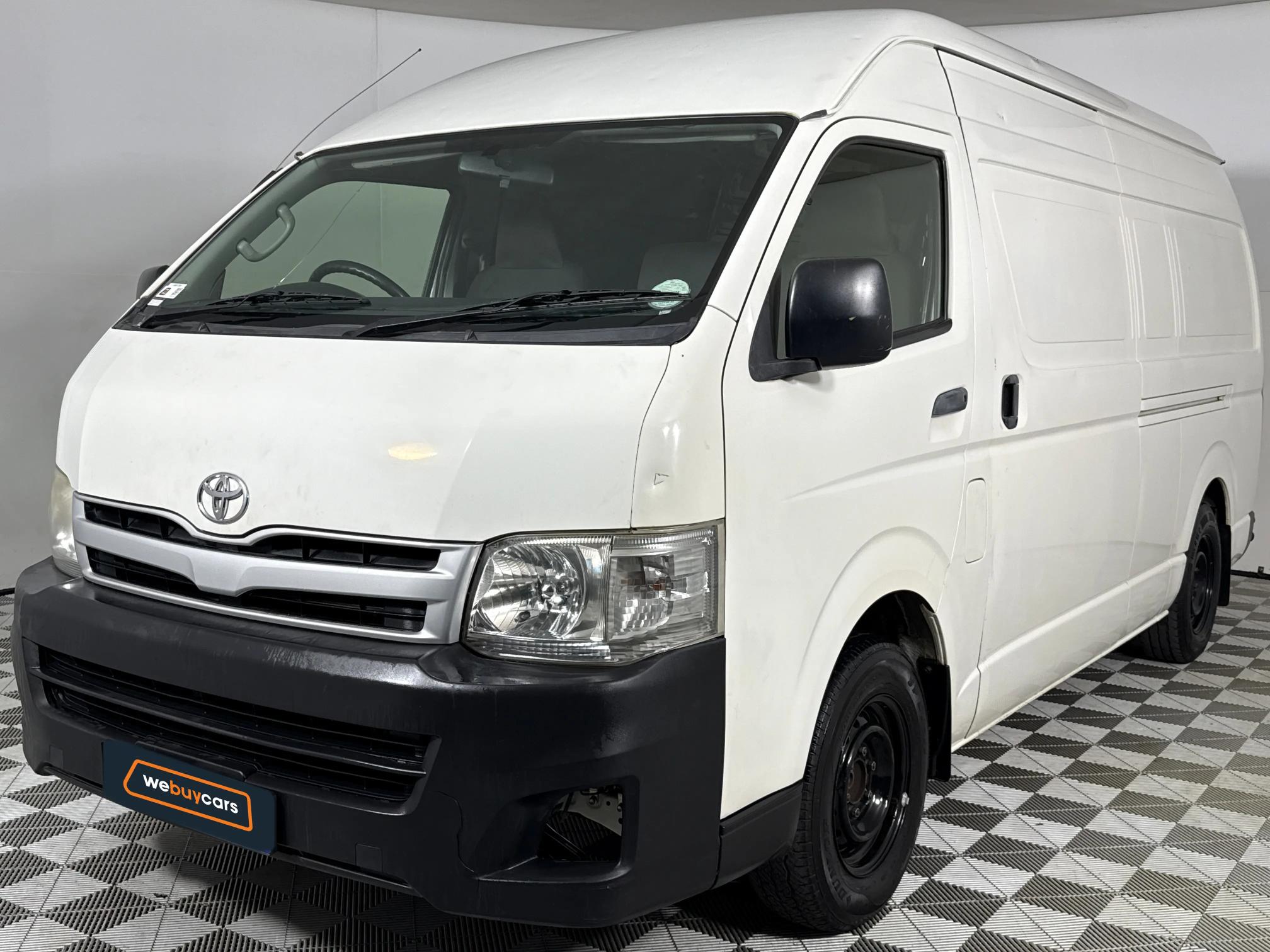 Used 2013 Toyota Quantum 2.5D-4D S-Long panel van