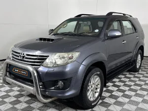 Used 2013 Toyota Fortuner 3.0D-4D Limited auto Used 2013 Toyota Fortuner 3.0D-4D Limited auto