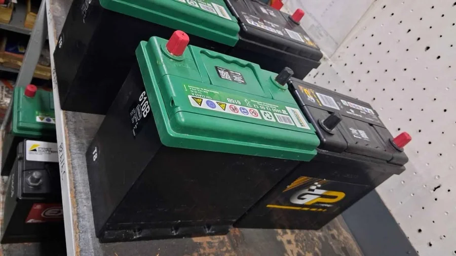 Willard /Grand Prix 616 Battery - Smiths Motor Spares Willard /Grand Prix 616 Battery - Smiths Motor Spares