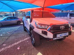 Used 2021 Toyota Hilux 2.4GD-6 Xtra cab Raider manual
