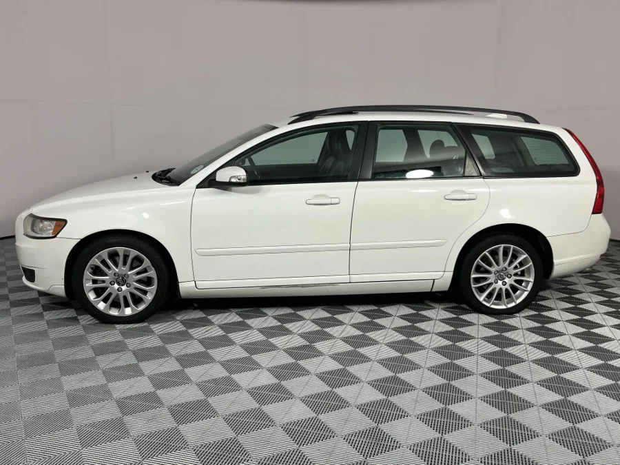 Used 2008 Volvo V50 T5 auto - WeBuyCars Brackenfell Cape Town Used 2008 Volvo V50 T5 auto - WeBuyCars Brackenfell Cape Town