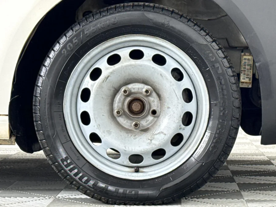 Preloaded Image 3