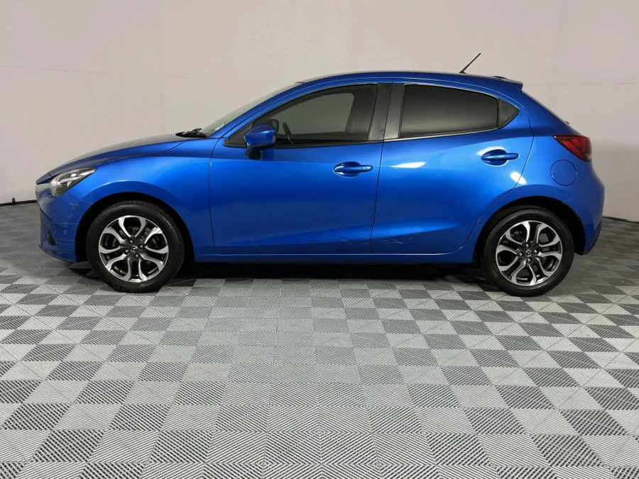 Used 2016 Mazda Mazda2 1.5 Individual manual - WeBuyCars Richmond Used 2016 Mazda Mazda2 1.5 Individual manual - WeBuyCars Richmond