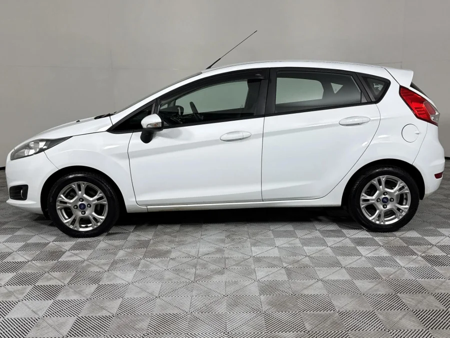 Used 2017 Ford Fiesta 5-door 1.0T Trend auto - WeBuyCars Vereeniging Used 2017 Ford Fiesta 5-door 1.0T Trend auto - WeBuyCars Vereeniging