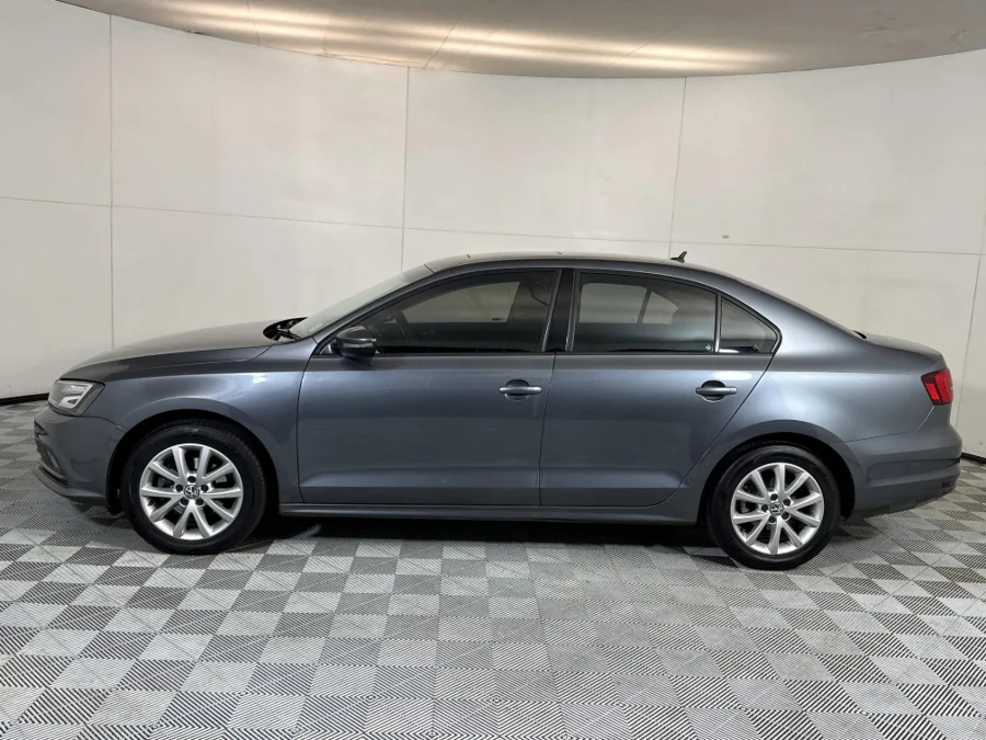 Used 2015 Volkswagen Jetta 1.6TDI Comfortline auto - WeBuyCars Midstream Used 2015 Volkswagen Jetta 1.6TDI Comfortline auto - WeBuyCars Midstream