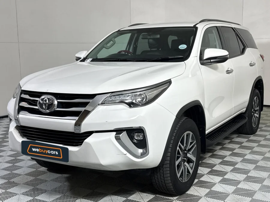 Used 2018 Toyota Fortuner 2.8GD-6 4x4 auto - WeBuyCars Midstream Used 2018 Toyota Fortuner 2.8GD-6 4x4 auto - WeBuyCars Midstream