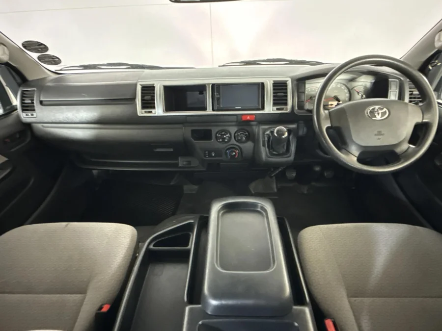 Used 2020 Toyota Quantum 2.5D-4D GL 14-seater bus - WeBuyCars Midstream Used 2020 Toyota Quantum 2.5D-4D GL 14-seater bus - WeBuyCars Midstream