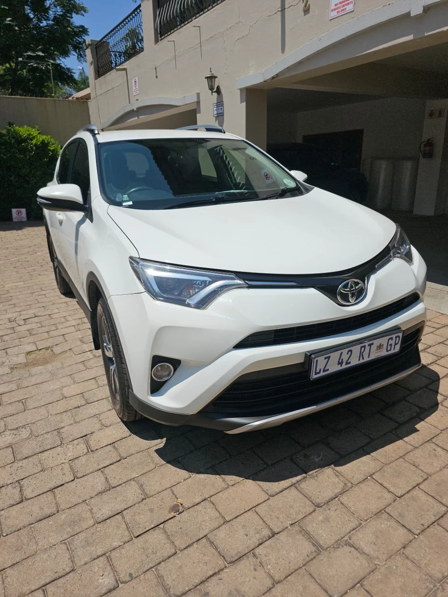Used 2017 Toyota RAV4 2.0 GX auto - Khensani Imports And Exports Used 2017 Toyota RAV4 2.0 GX auto - Khensani Imports And Exports