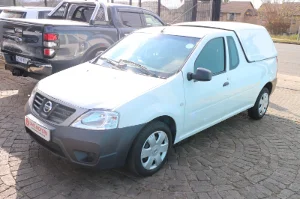 Used 2024 Nissan NP200 1.6i safety pack