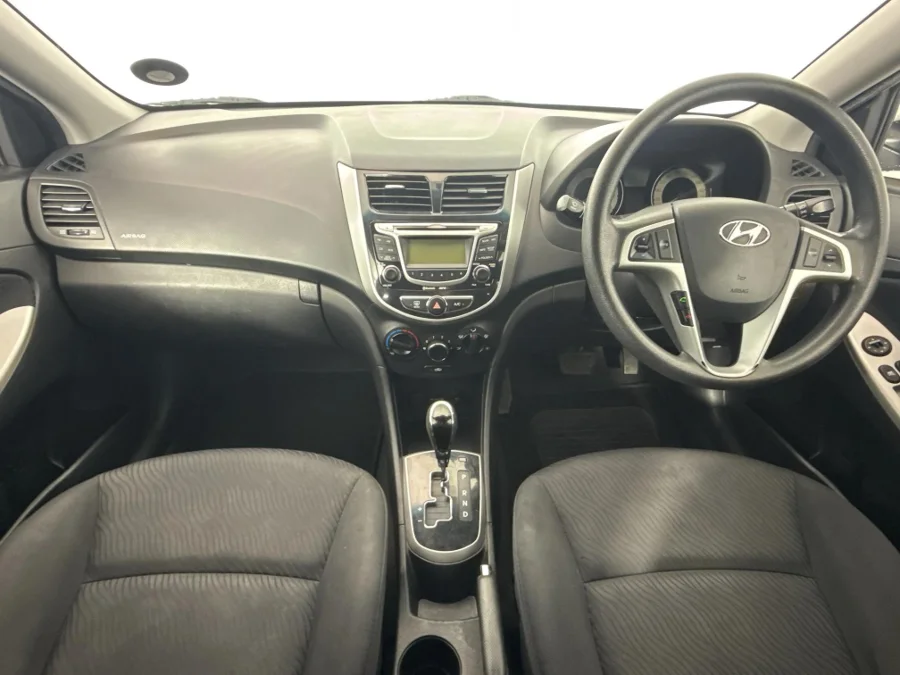 Used 2012 Hyundai Accent sedan 1.6 Fluid auto - WeBuyCars Richmond Used 2012 Hyundai Accent sedan 1.6 Fluid auto - WeBuyCars Richmond