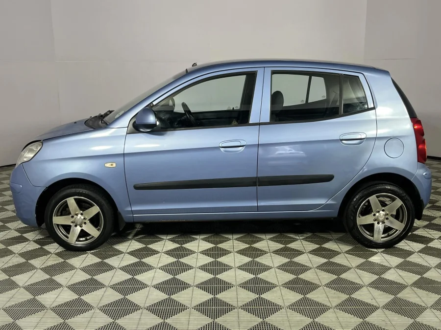 Used 2009 Kia Picanto 1.1 LX - WeBuyCars Durban Used 2009 Kia Picanto 1.1 LX - WeBuyCars Durban