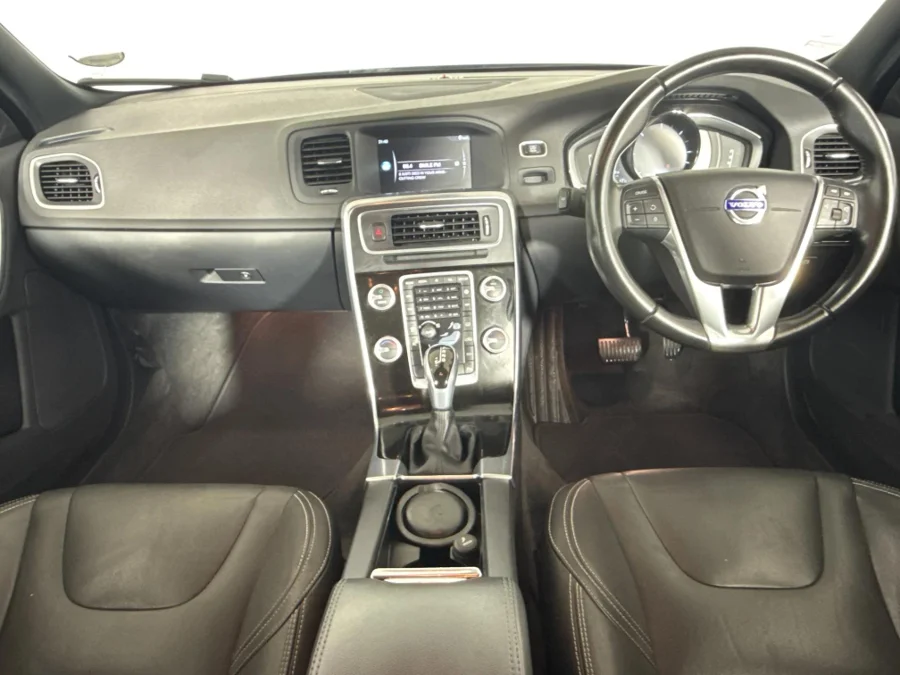 Used 2015 Volvo S60 D4 Momentum - WeBuyCars Lansdowne Used 2015 Volvo S60 D4 Momentum - WeBuyCars Lansdowne