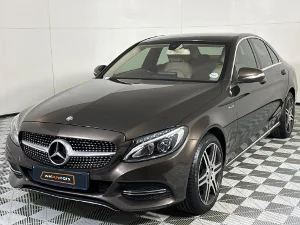 Used 2014 Mercedes-Benz C-Class C220d auto