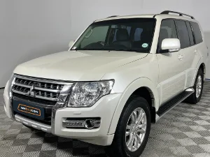 Used 2021 Mitsubishi Pajero 5-door 3.2DI-D GLS Exceed Pajero Legend Limited Edition 100 Used 2021 Mitsubishi Pajero 5-door 3.2DI-D GLS Exceed Pajero Legend Limited Edition 100