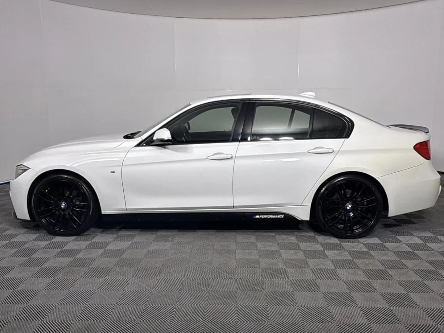Used 2015 BMW 3 Series 328i M Sport sports-auto - WeBuyCars Witbank Used 2015 BMW 3 Series 328i M Sport sports-auto - WeBuyCars Witbank