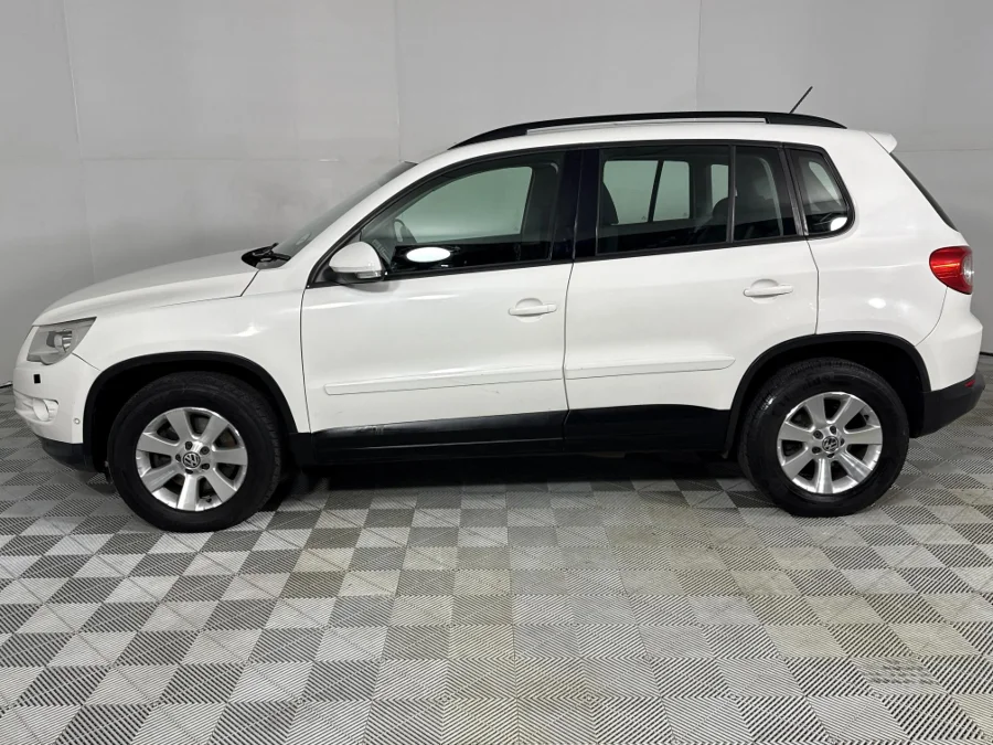 Used 2009 Volkswagen Tiguan 1.4TSI Track&Field 4Motion - WeBuyCars Silverlakes Used 2009 Volkswagen Tiguan 1.4TSI Track&Field 4Motion - WeBuyCars Silverlakes