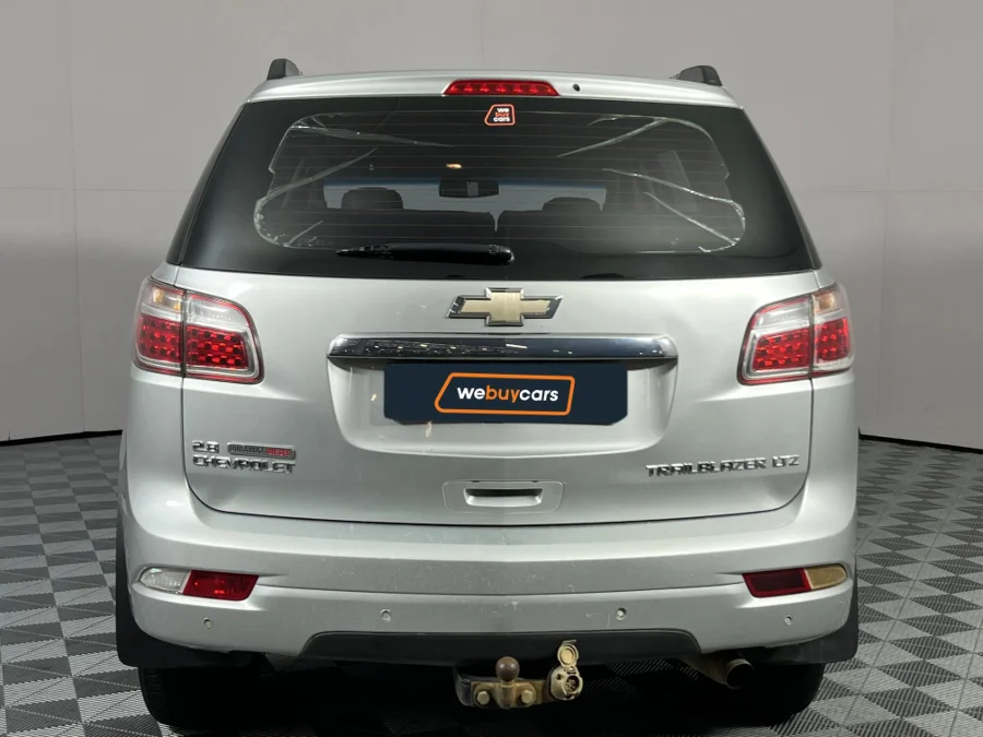 Preloaded Image 16