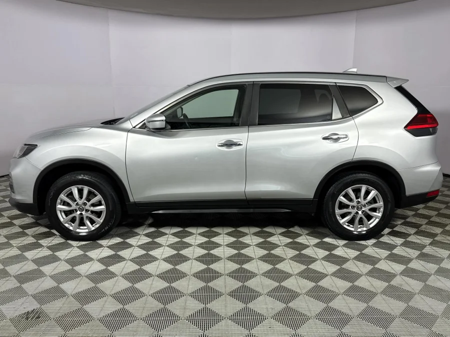 Used 2018 Nissan X-Trail 2.0 Visia - WeBuyCars Durban