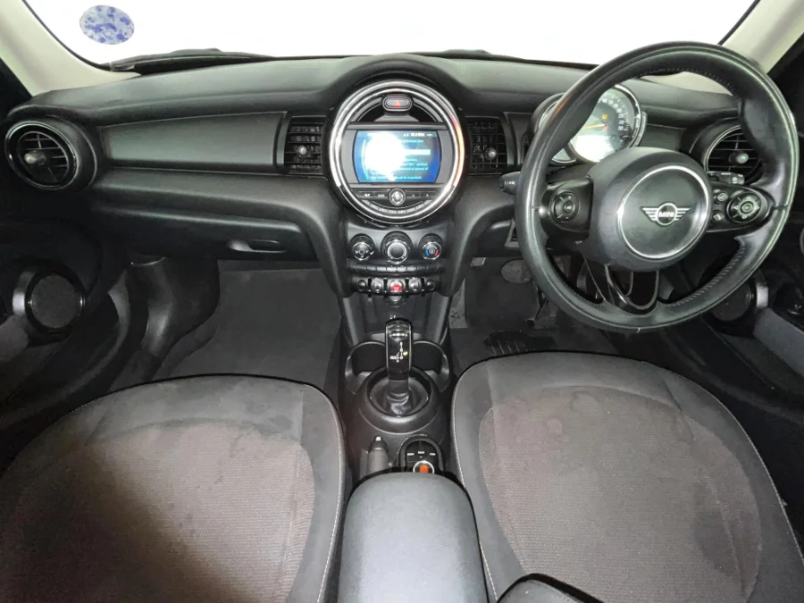 Used 2020 MINI Hatch Cooper Hatch 5-door - WeBuyCars Brackenfell Cape Town Used 2020 MINI Hatch Cooper Hatch 5-door - WeBuyCars Brackenfell Cape Town