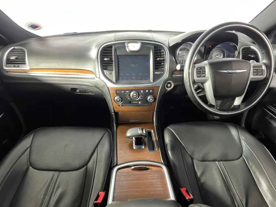Used 2014 Chrysler 300C 3.6 Luxury Series - WeBuyCars Rustenburg Used 2014 Chrysler 300C 3.6 Luxury Series - WeBuyCars Rustenburg