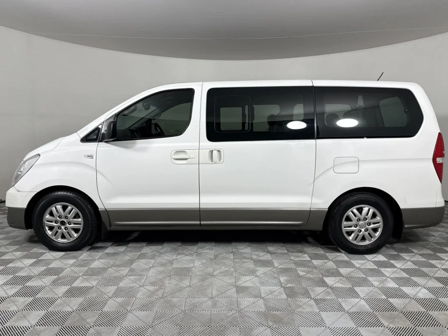 Used 2016 Hyundai H-1 2.5VGTi bus GLS - WeBuyCars Vereeniging Used 2016 Hyundai H-1 2.5VGTi bus GLS - WeBuyCars Vereeniging