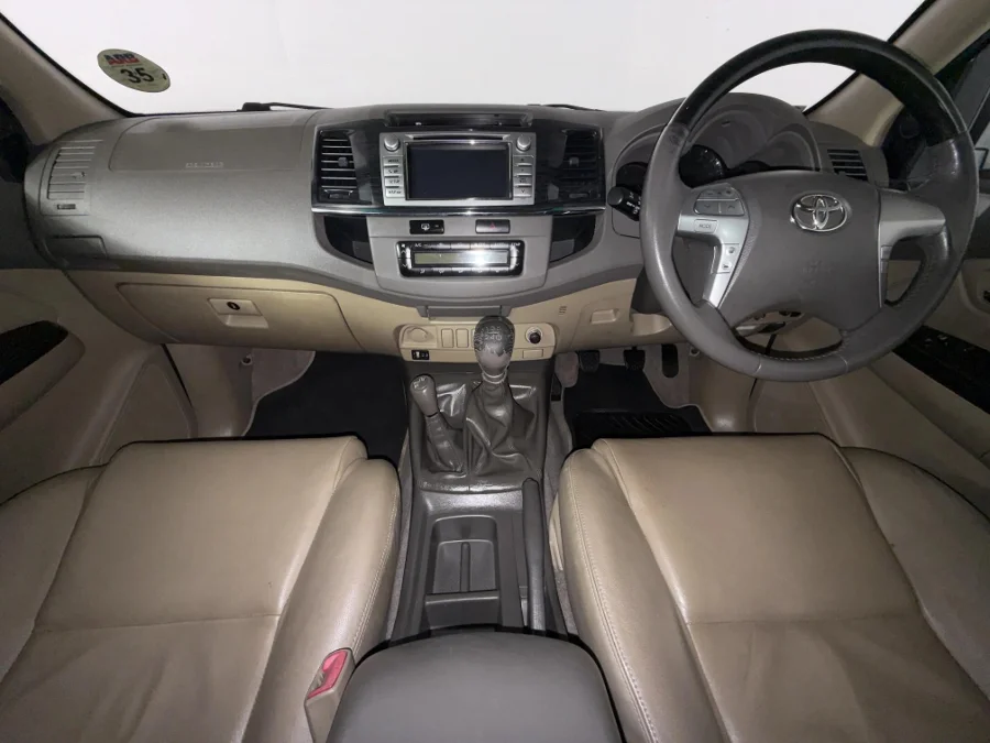 Used 2013 Toyota Fortuner 3.0D-4D 4x4 Limited - WeBuyCars Durban