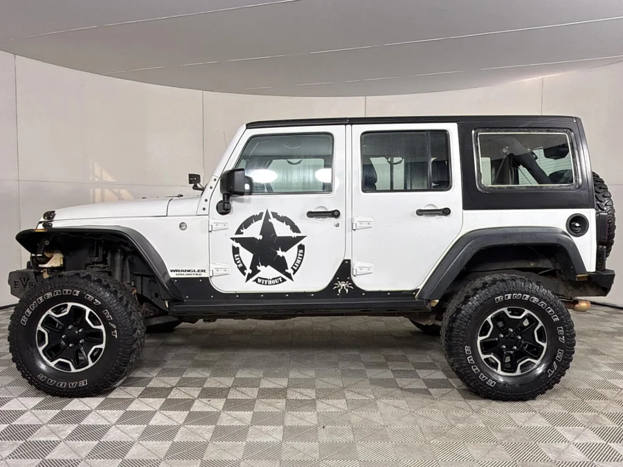 Used 2016 Jeep Wrangler Unlimited 3.6L Rubicon X - WeBuyCars Polokwane