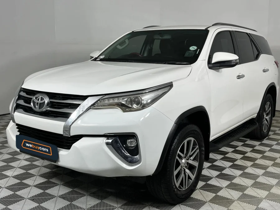 Used 2018 Toyota Fortuner 2.8GD-6 - WeBuyCars Silverlakes Used 2018 Toyota Fortuner 2.8GD-6 - WeBuyCars Silverlakes