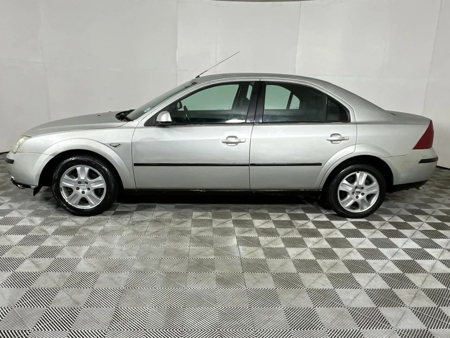 Used 2001 Ford Mondeo 2.0 Ghia - WeBuyCars The Dome Used 2001 Ford Mondeo 2.0 Ghia - WeBuyCars The Dome