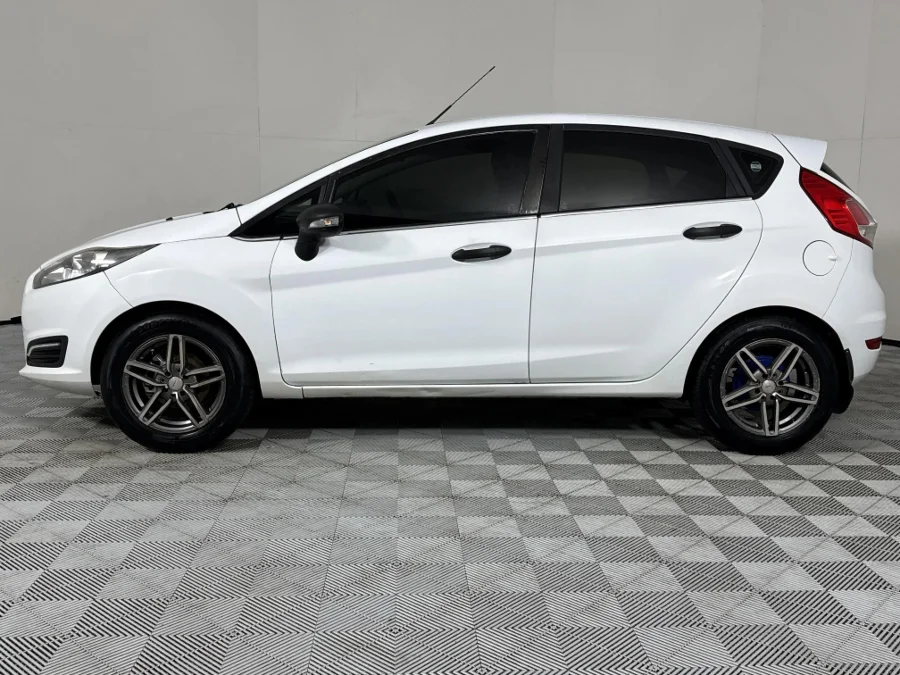 Used 2016 Ford Fiesta 5-door 1.4 Ambiente - WeBuyCars Pietermaritzburg