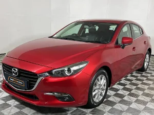 Used 2016 Mazda Mazda3 hatch 1.6 Dynamic Used 2016 Mazda Mazda3 hatch 1.6 Dynamic