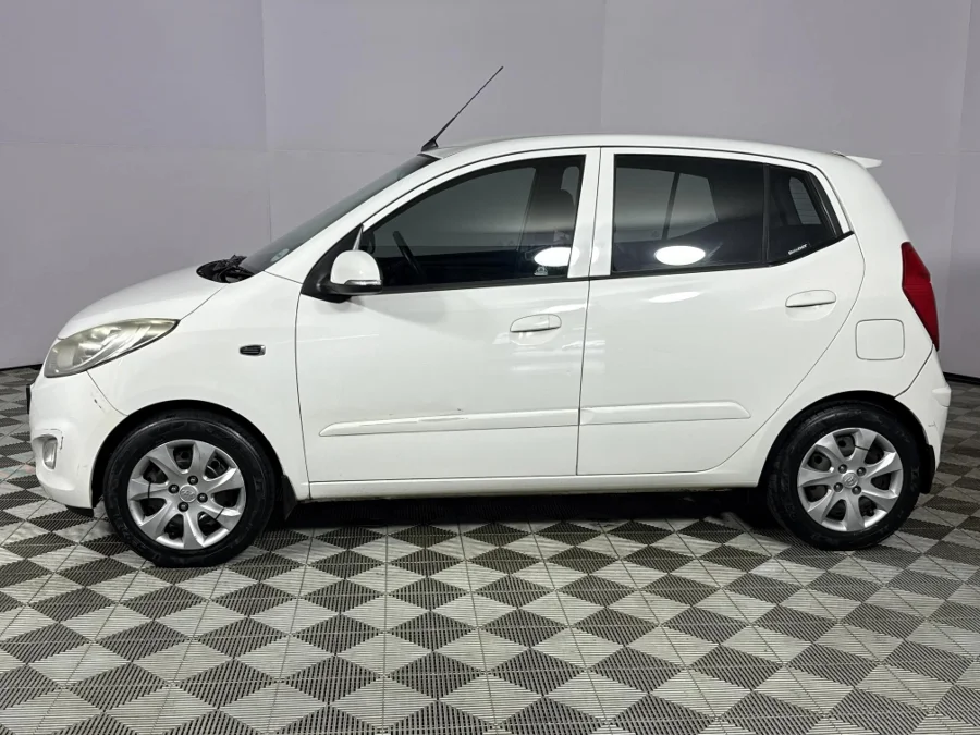 Used 2014 Hyundai i10 1.25 Fluid auto - WeBuyCars Silverlakes Used 2014 Hyundai i10 1.25 Fluid auto - WeBuyCars Silverlakes