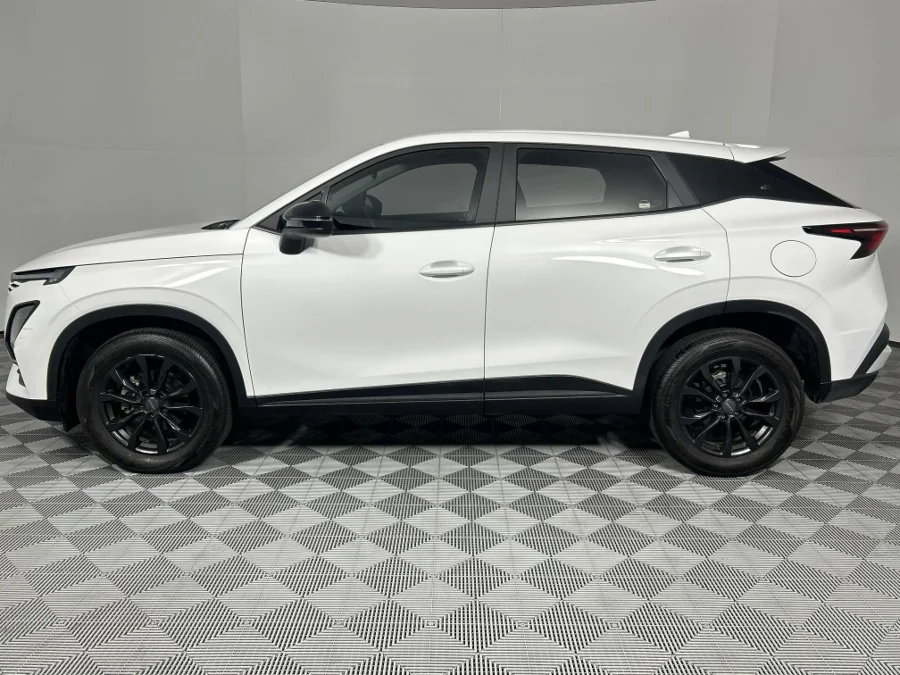 Used 2024 Omoda C5 1.5 Street - WeBuyCars Lansdowne Used 2024 Omoda C5 1.5 Street - WeBuyCars Lansdowne