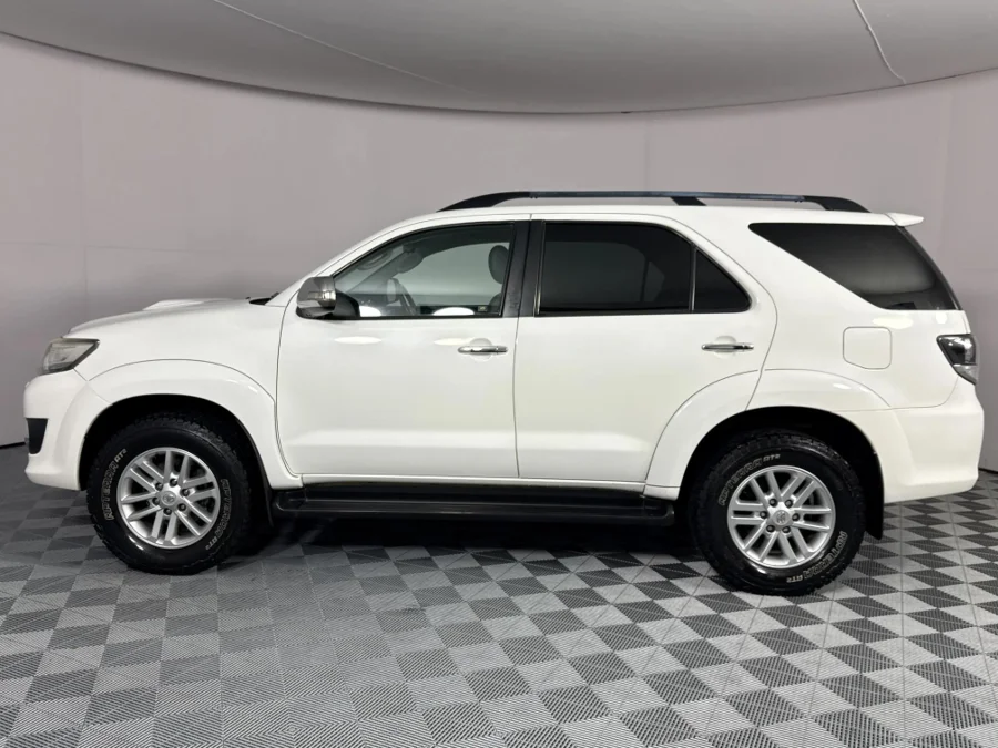 Used 2015 Toyota Fortuner 3.0D-4D Limited auto - WeBuyCars Lansdowne Used 2015 Toyota Fortuner 3.0D-4D Limited auto - WeBuyCars Lansdowne