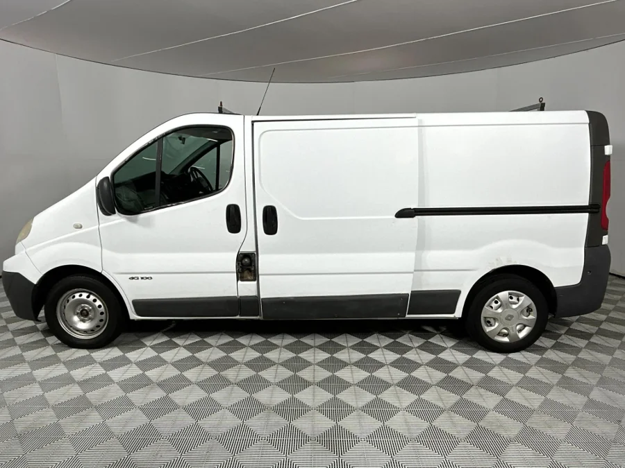 Used 2014 Renault Trafic 1.9dCi panel van - WeBuyCars Richmond